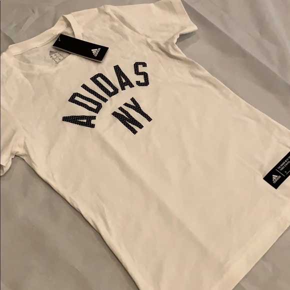 NWT Adidas T Shirt - Picture 2 of 4
